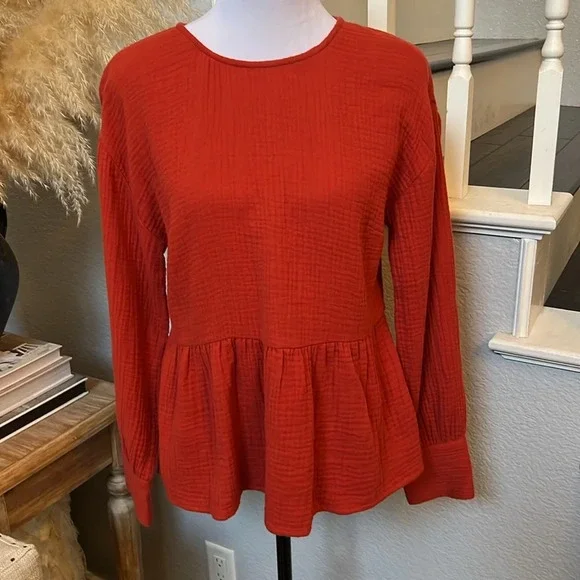 Madewell LightSpun Button Back Peplum Top Size XS - Picture 3 of 11